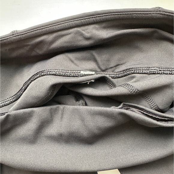 Lululemon Black Crop Leggings Mesh Calf Detail Yoga Pant Legging 4 - Picture 6 of 9